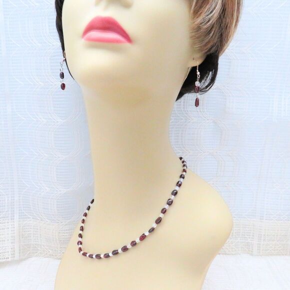 Handmade Garnet Jewelry Set, Garnet Necklace, Earrings, Bracelet, Gift For Her - Picture 5 of 9